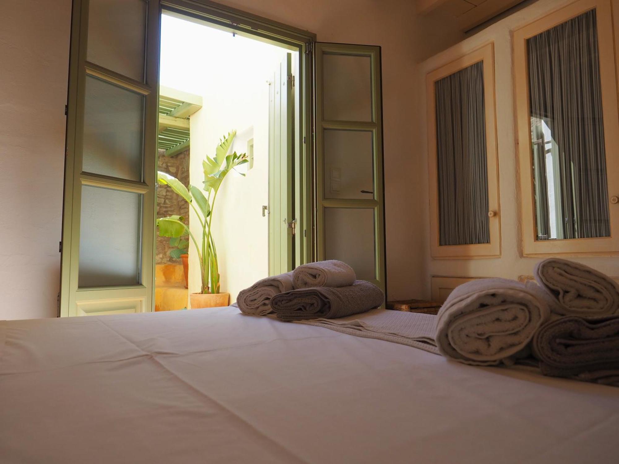 Ochre Dream, Beach Front & Sunset Villa Naousa Buitenkant foto
